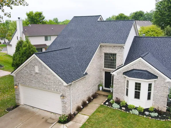 766 Pembroke Dr, Saline, MI 48176