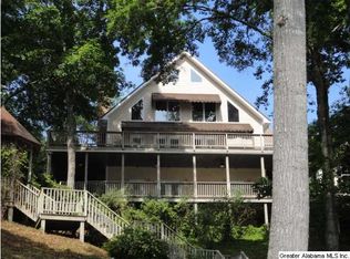 945 Wright Way Dr, Wedowee, AL 36278