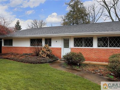 2 Rumson Rd, Kendall Park, NJ, 08824