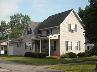 323 N East Ave, Deshler, OH 43516