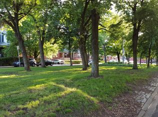 22 Oakland Sq APT 2, Pittsburgh, PA 15213