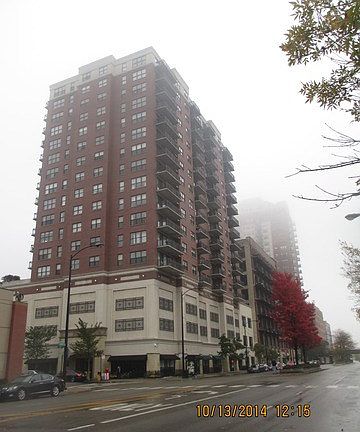 2nd image of 5 E 14th Pl APT 1708