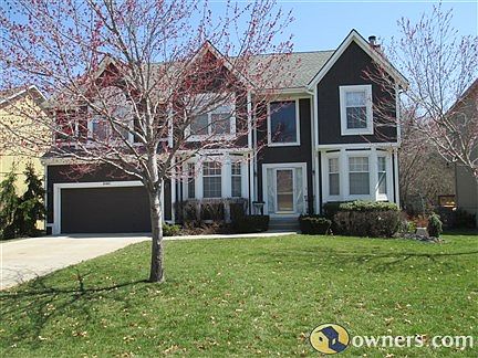 5401 Alden, from street