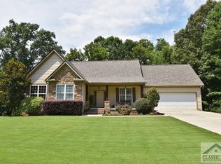200 Hidden Falls Dr, Hull, GA 30646