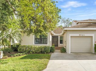 1044 Romano Ct NE, Saint Petersburg, FL 33702