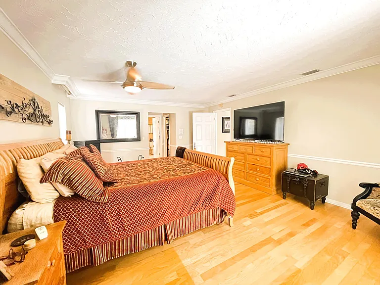 5672 Country Lakes Dr — Photo 16