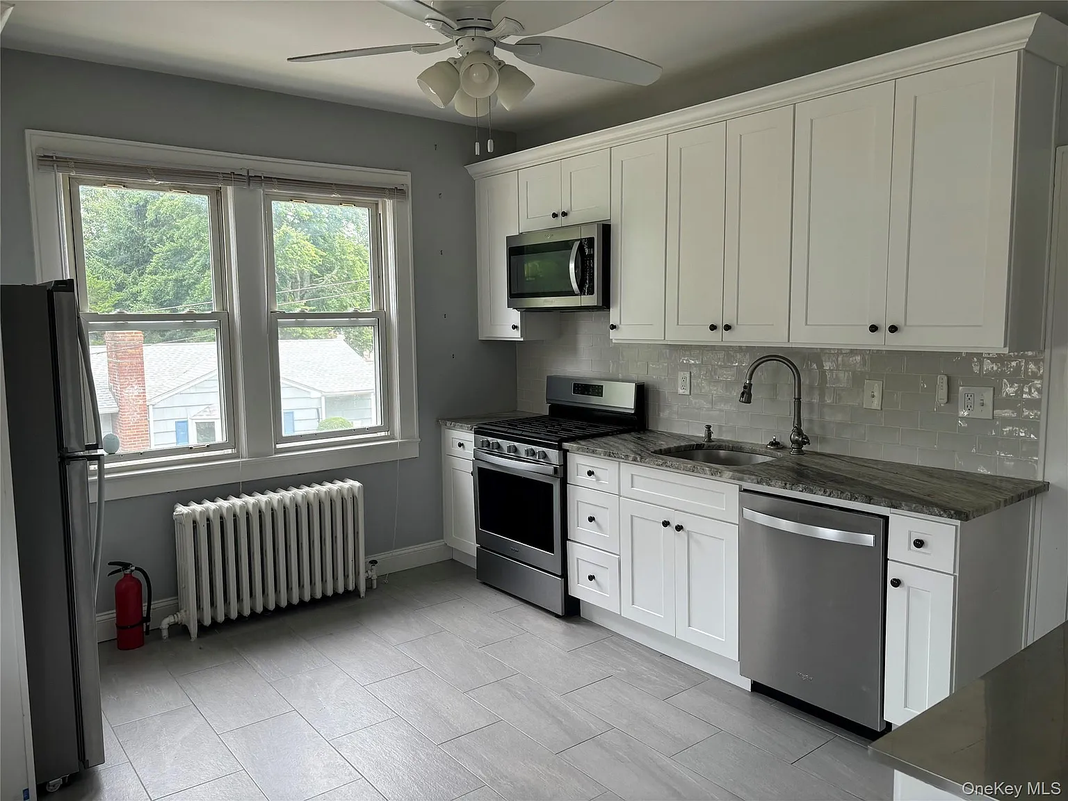 2 bed, 1.0 bath, 1014 sqft, $3,250 — Photo 4