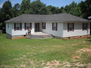 165 Boyds Pl, Little Mountain, SC 29075