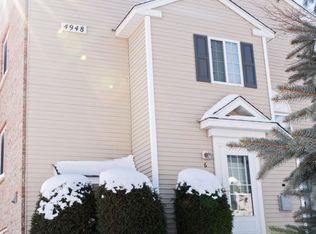 4948 Emmit Dr N UNIT 6, Hugo, MN 55038