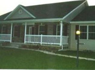 207 Streit Ct, Deer Creek, IL 61733