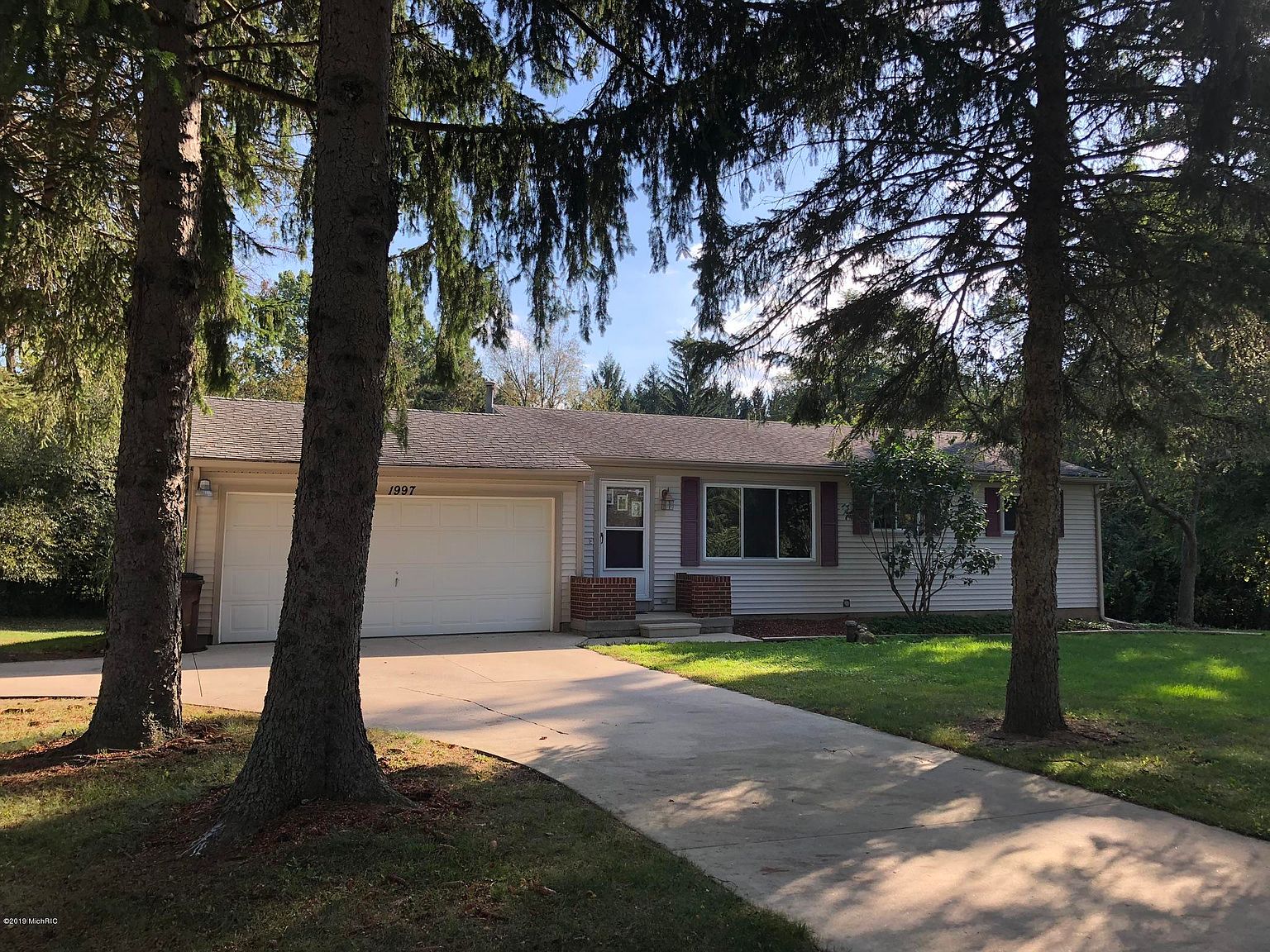 1997 E Kimmel Rd, Jackson, MI 49201 Zillow
