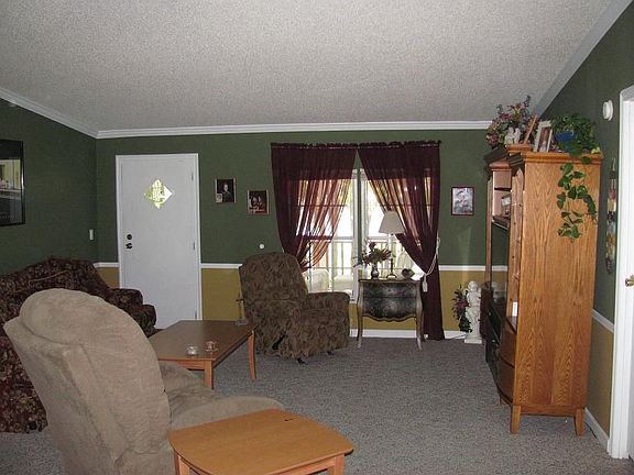 3rd image of 1231 Lodge Rd