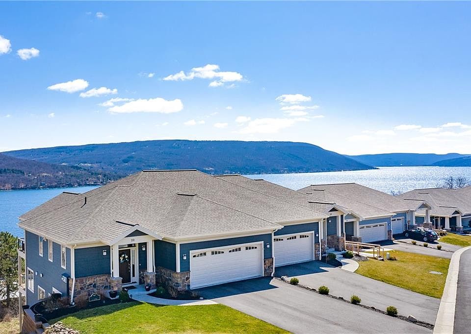 1st image of 20 Terrace Dr