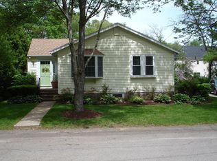 34 Edgewood Ave, Stoughton, MA 02072
