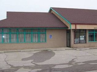 915 Egg Harbor Rd, Sturgeon Bay, WI 54235