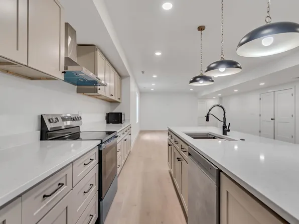 (undisclosed Address), Lehi, UT 84043