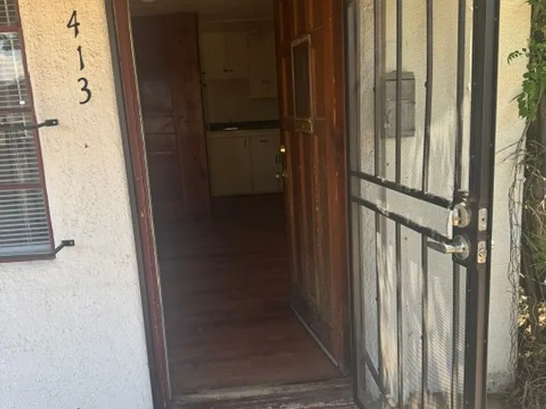413 & 518 Vassar Dr SE — Photo 1