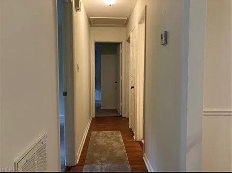102 Stavenger Ct — Photo 6