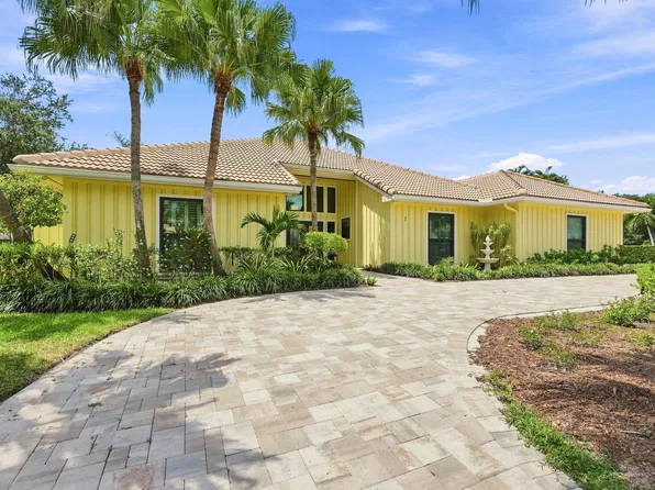 1 Wycliff Road, Palm Beach Gardens, FL 33418