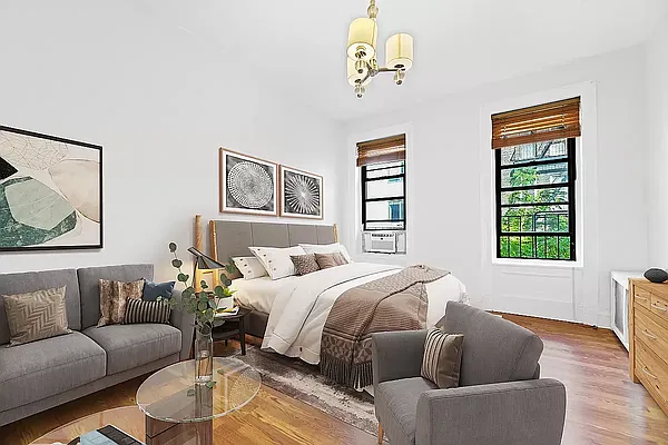 Rented by REAL New York | media 10