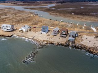 67 Circle Beach Rd, Madison, CT 06443