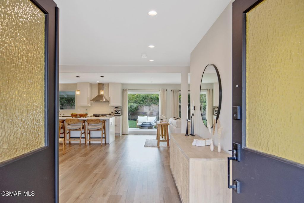 1847 Nowak Ave, Thousand Oaks, CA - View 3
