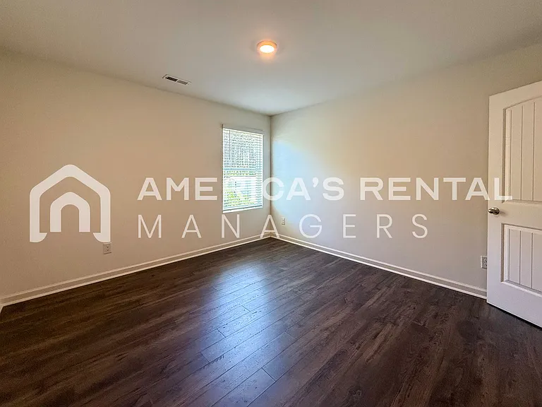17970 April Leigh Cir — Photo 27