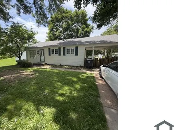 2420 Mullanphy Ln, Florissant, MO 63031