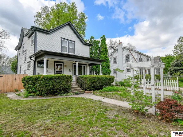 1221 Rose St, Lincoln, NE 68502