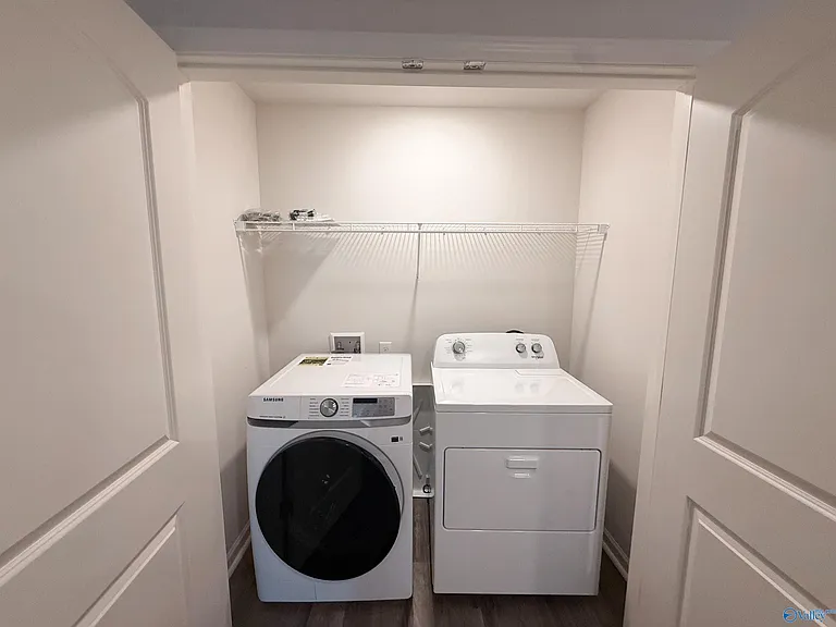 165 Maple Spring Trl — Photo 14