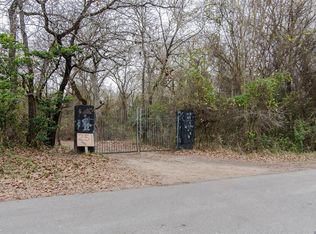 251 E Acres Rd, Mabank, TX 75156