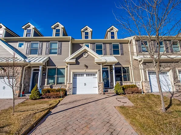 1705 Whitney Ln, Allendale, NJ 07401