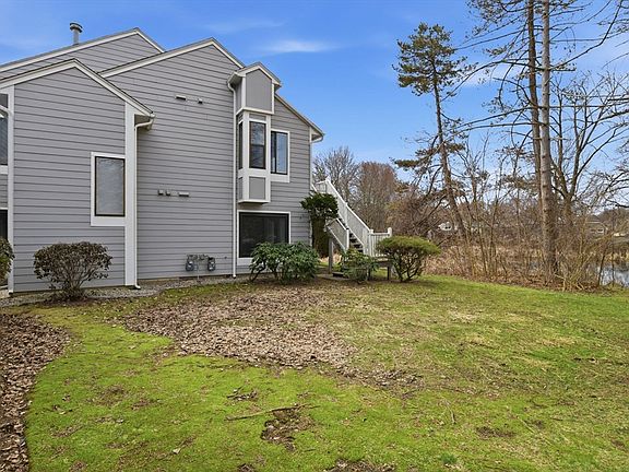 2nd image of 367 Nassau Dr #367