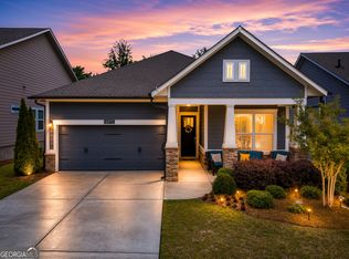 6973 River Rock Dr, Flowery Branch, GA 30542