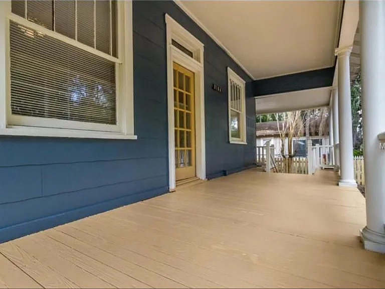 Front Porch (there is a swing now!)