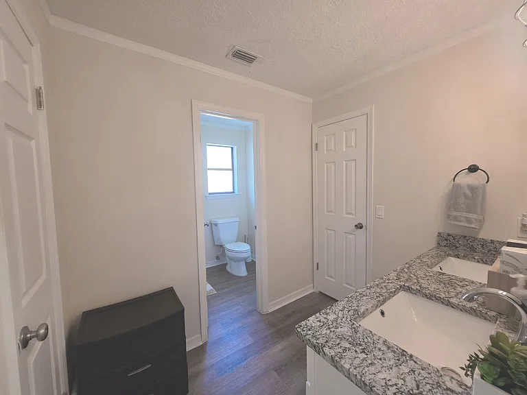 8234 Spencers Trace Dr — Photo 42