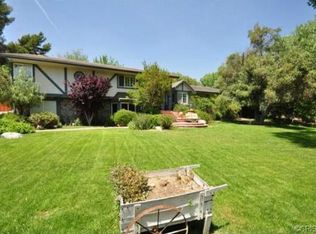 26103 Ravenhill Rd, Santa Clarita, CA 91387