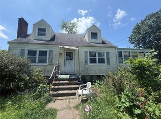 2425 Degenhardt Rd, Gibsonia, PA 15044