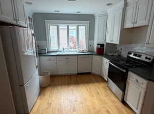(Undisclosed Address), Worcester, MA 01609