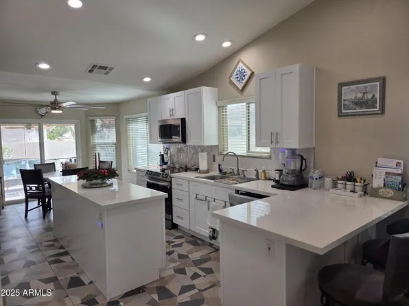 542 S HIGLEY Road #53, Mesa, AZ 85206