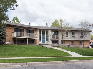 1625 E Pebblewood Cir, Sandy, UT 84092