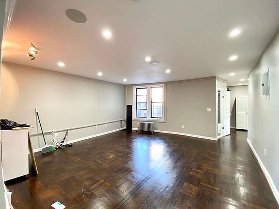 3rd image of 2471 Grand Ave APT 5C