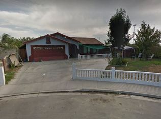 444 El Camino Dr, Delano, CA 93215