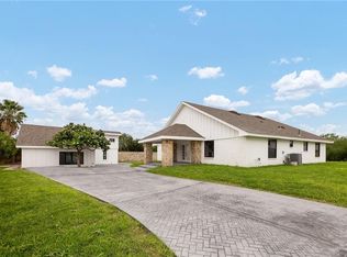 12304 Lakeview Dr, Edinburg, TX 78541