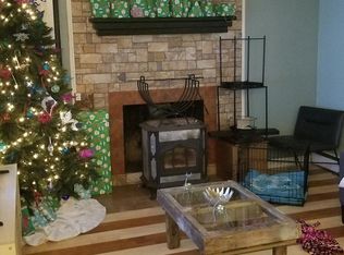 6 Westview Dr, Bolton, CT 06043