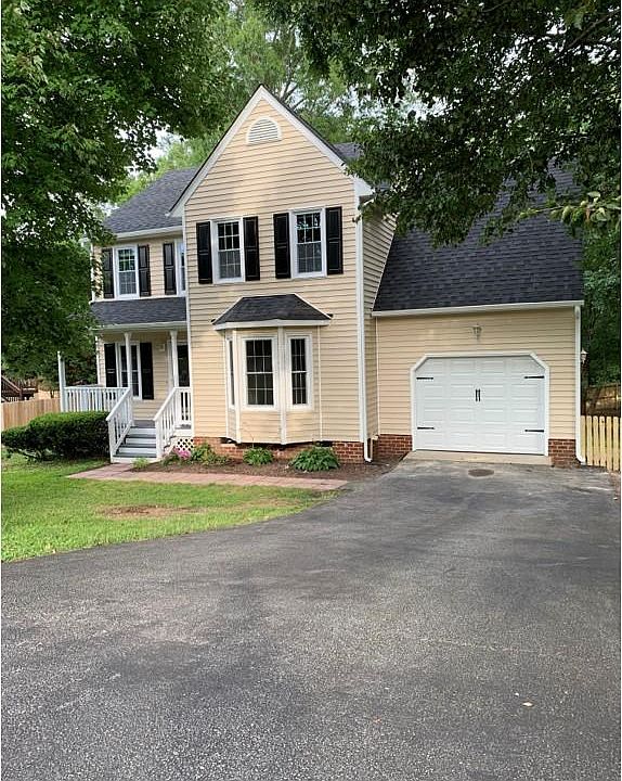 Front view from street