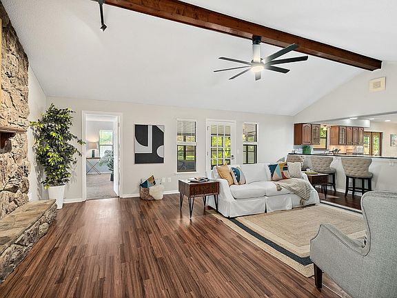 5th image of 5351 Gathering Oaks Ct E