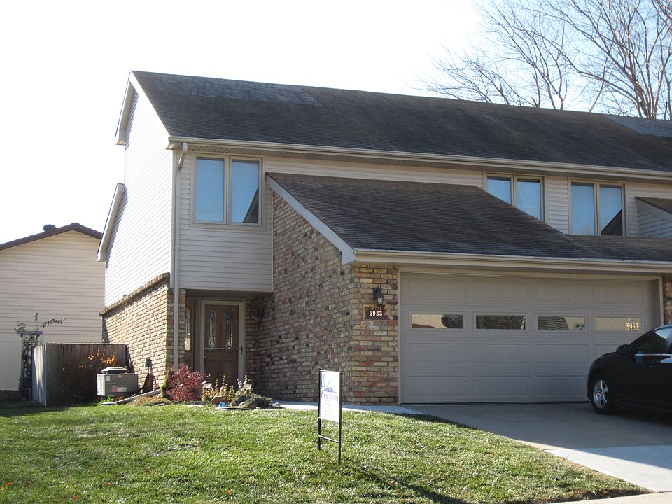 1st image of 5933 Oakridge Dr