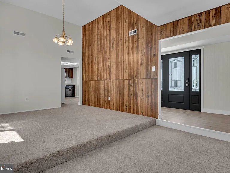1836 Ralston Pl — Photo 17