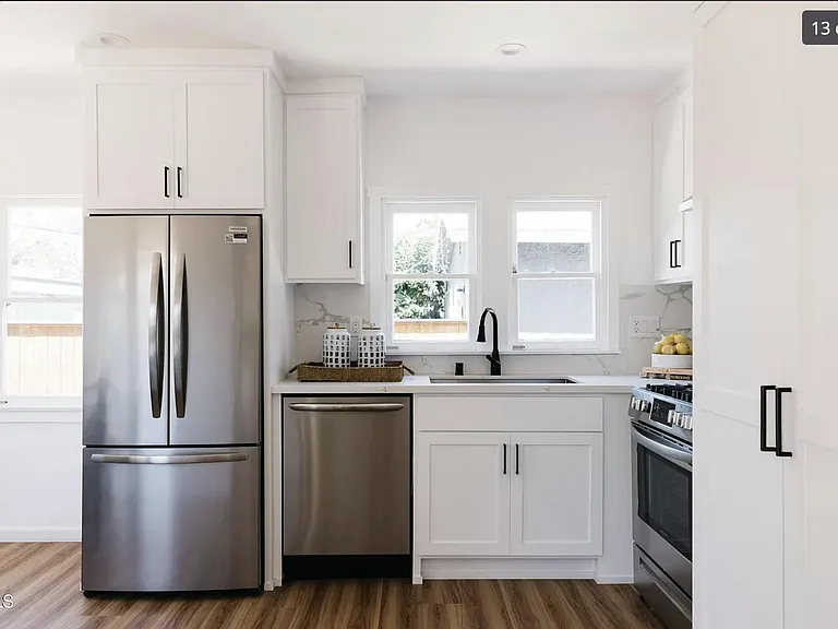 Open kitchen